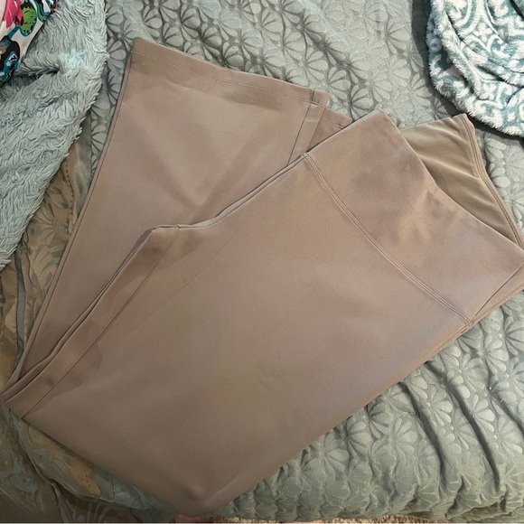 Soft Surroundings Slimming Bootcut Pants Womens Size 1X Tan - Picture 6 of 7